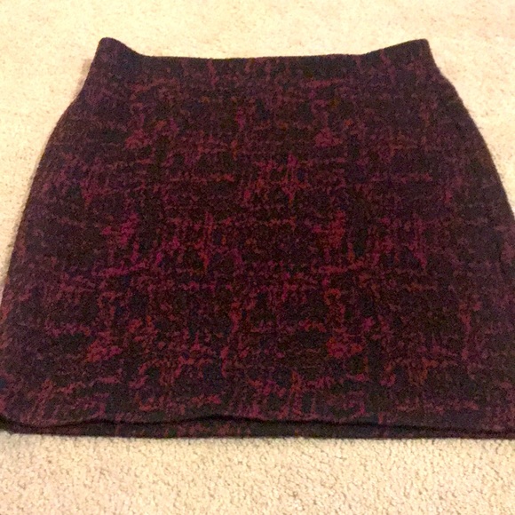 Liz Claiborne Women’s Skirt maroon/black PL - Picture 1 of 5